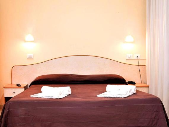 hotelveladororiccione en rooms 014